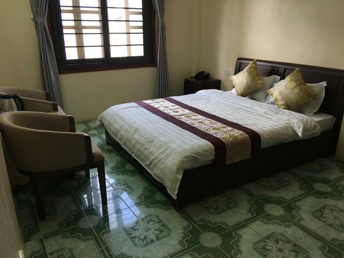 Hoang Ngoc Hotel Dong Van  Exterior foto